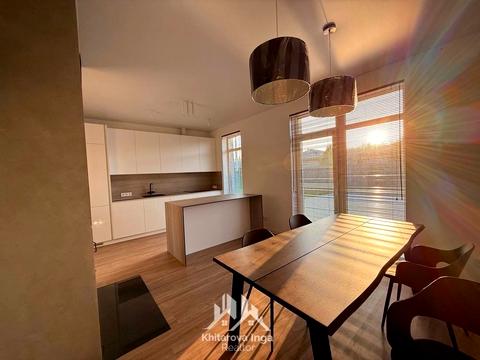 дом по адресу с. Новоалександровка, Сурська