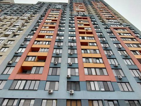 квартира за адресою Богатирська вул., 6-А