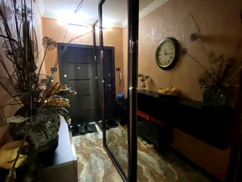 квартира за адресою Володимира Івасюка вул., 42