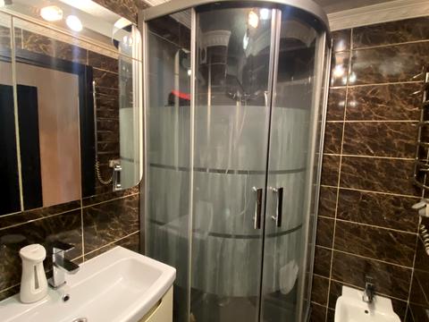 квартира за адресою Володимира Івасюка вул., 42