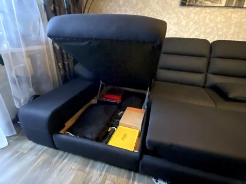 квартира за адресою Володимира Івасюка вул., 42