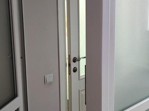 коммерческая по адресу Новаковского ул., 3