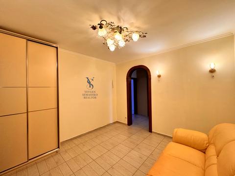 квартира за адресою Сергія Данченка вул., 3