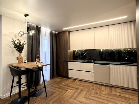 квартира по адресу Юліана Пелеша ул., 3