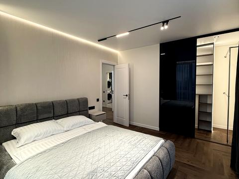 квартира за адресою Юліана Пелеша вул., 3