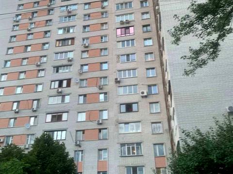 квартира за адресою Василя Верховинця вул., 10