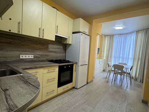 квартира за адресою Яблунева вул., 18