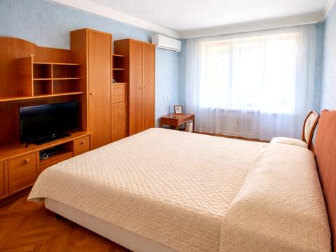 квартира за адресою Олександра Архипенка вул. (Мате Залки), 10