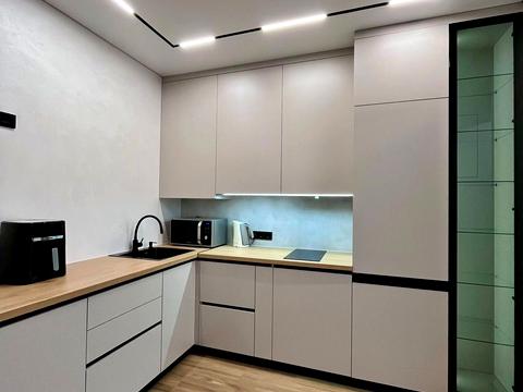 квартира за адресою Президента Грушевського просп., (Будинок 1)