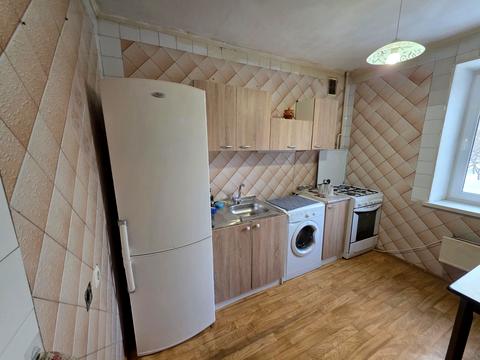 квартира за адресою Автозаводська вул., 7