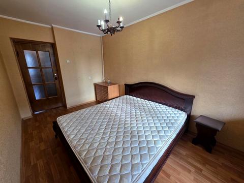 квартира за адресою Автозаводська вул., 7