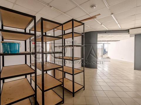 коммерческая по адресу Гетьмана Кирилла Разумовского ул. (Миколи Краснова), 17