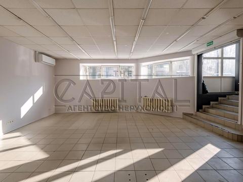 коммерческая по адресу Гетьмана Кирилла Разумовского ул. (Миколи Краснова), 17