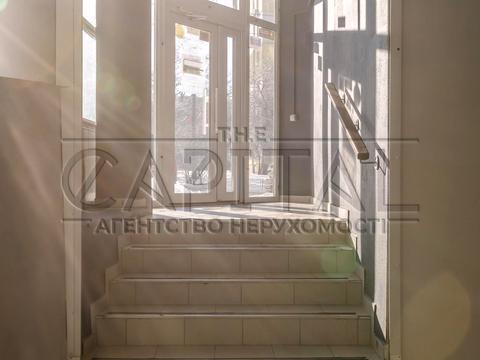 коммерческая по адресу Гетьмана Кирилла Разумовского ул. (Миколи Краснова), 17