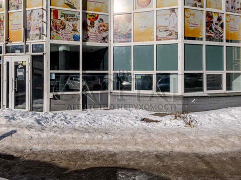 коммерческая по адресу Гетьмана Кирилла Разумовского ул. (Миколи Краснова), 17