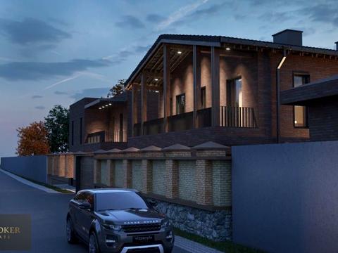 участок по адресу Плютовская ул.