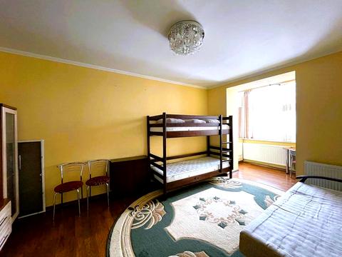 квартира за адресою Богдана Хмельницького вул., 53