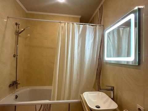 квартира за адресою Ревуцького вул., 9