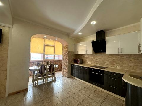 квартира за адресою Ревуцького вул., 9