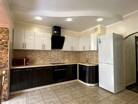 квартира за адресою Ревуцького вул., 9