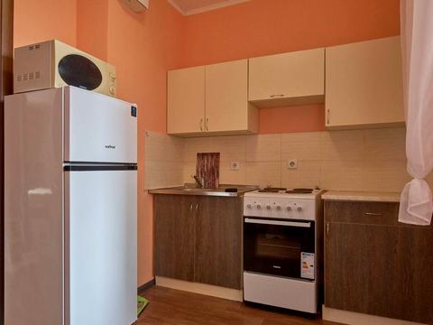 квартира за адресою Софії Русової вул., 1