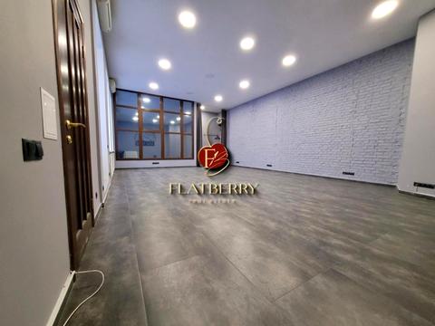 комерційна за адресою Академіка Богомольця вул., 5