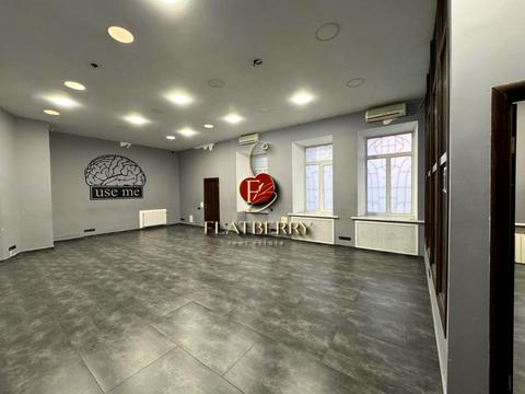 комерційна за адресою Академіка Богомольця вул., 5