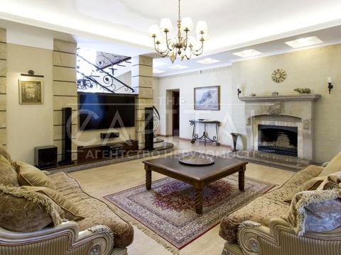 будинок за адресою Лісова вул.