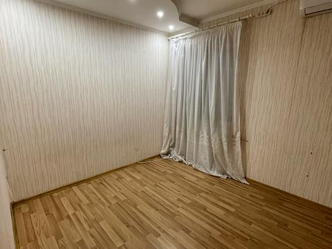 квартира за адресою Дніпро, Євпаторійська вул., 106