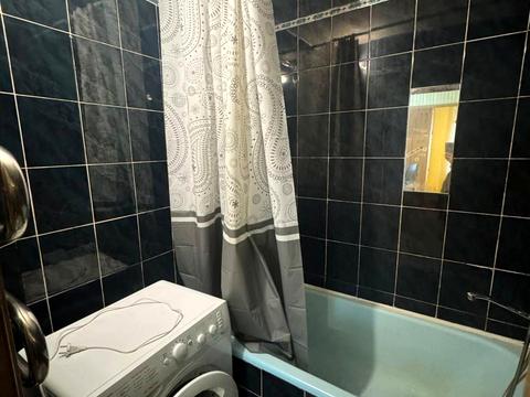 квартира за адресою В'ячеслава Чорновола вул., 8