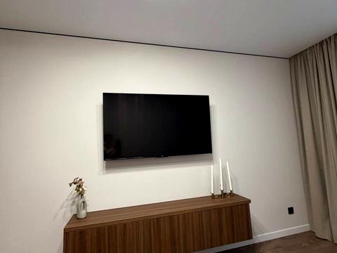 квартира за адресою Степана Бандери вул., 77-Б