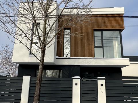 будинок за адресою Дружбы, 30