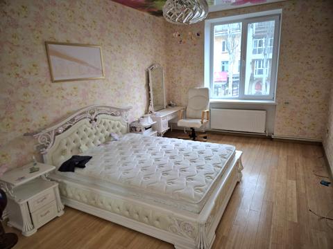 квартира за адресою Героїв України, 5