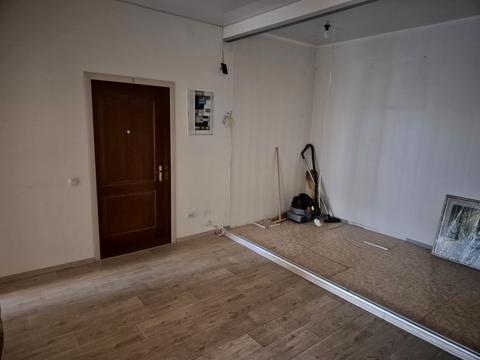 квартира за адресою Героїв України, 5