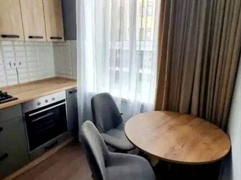 квартира за адресою Гоголівська вул., 11