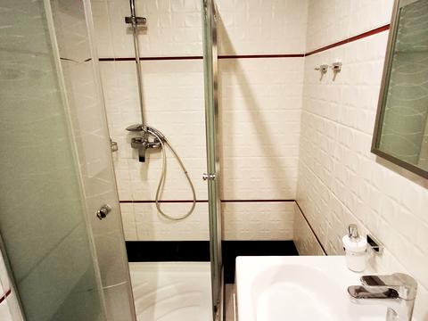 квартира за адресою Лесі Українки бульв., 5