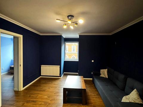 квартира за адресою Степана Бандери вул. (Миколи Ватутіна), 4