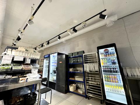 комерційна за адресою Науки просп. (Гагаріна), 90