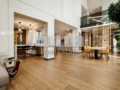 будинок за адресою смт. Козин, Берегова вул.