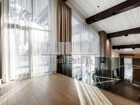 будинок за адресою смт. Козин, Берегова вул.