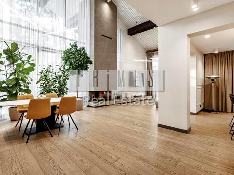 будинок за адресою смт. Козин, Берегова вул.