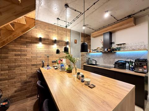 квартира за адресою Березнева вул., 16 к4