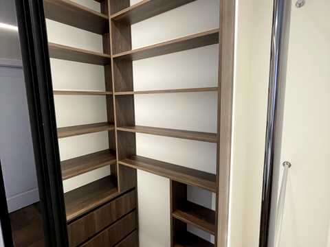 квартира по адресу Юліана Пелеша ул., 3