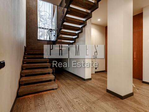 будинок за адресою смт. Козин, Київська вул.