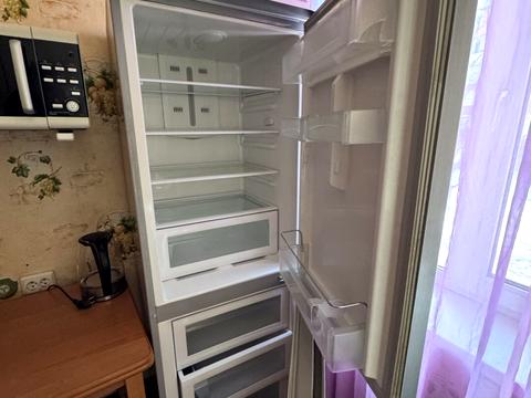 квартира за адресою Червоної Калини просп. (Володимира Маяковського), 8-А