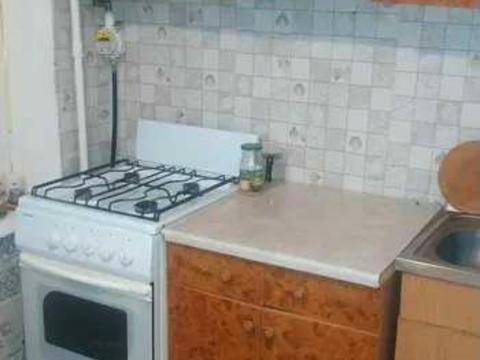 квартира за адресою Київ, Мілютенка вул., 12