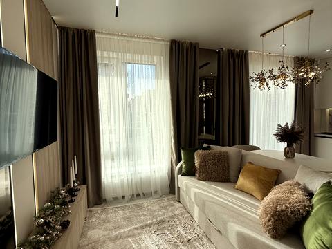 квартира за адресою 24 Серпня вул., (Будинок 12)