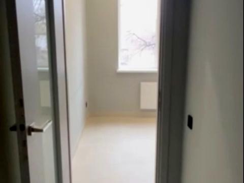 комерційна за адресою Михайлівська вул., (Будинок 1)