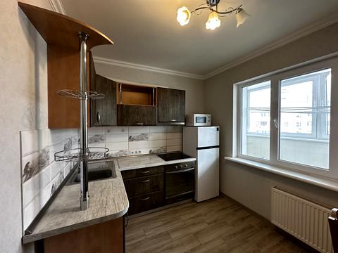 квартира за адресою Київ, Анни Ахматової вул., 14-Б