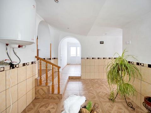 коммерческая по адресу Шевченка, 1